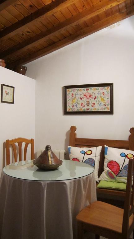 Casa De La Parra Villa Mogarraz Exterior foto